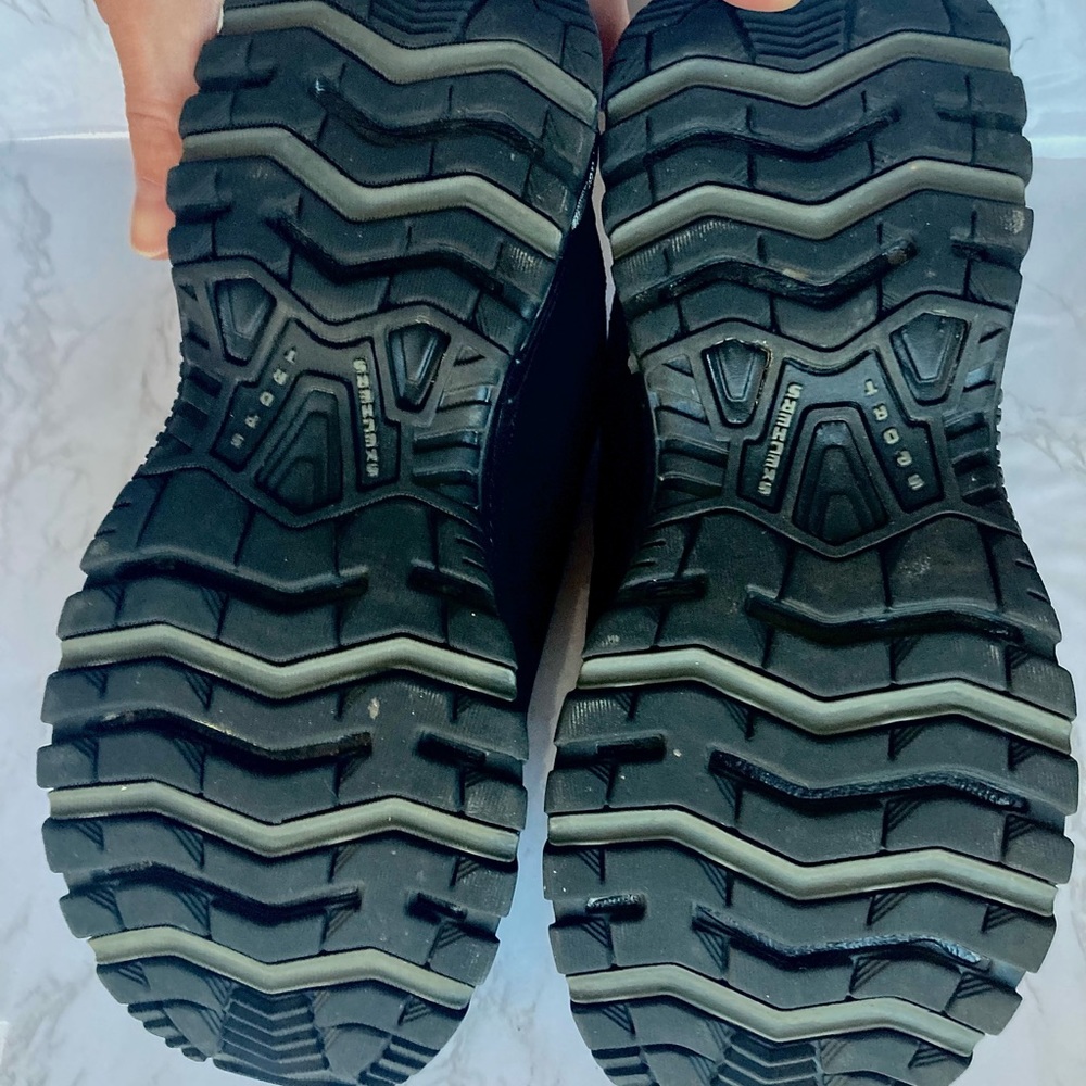 Women’s Skechers Premium Sport Shoes - Picture 5 of 5